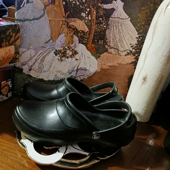 πππππCROCS Classic Black Ladyπ©΄π Size 7 ,Nice Gift Giving Item.π’π€β΅π£ - Picture 8 of 15